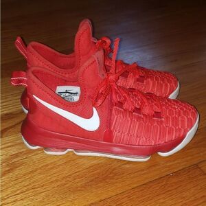 Nike Zoom Youth Size US 4.5Y Kevin Durant KD9 855908-611 Basketball Sneakers